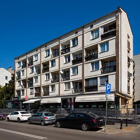 Daire Browarna By Renters Varşova