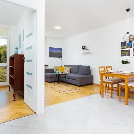 Apartment Browarna By Renters